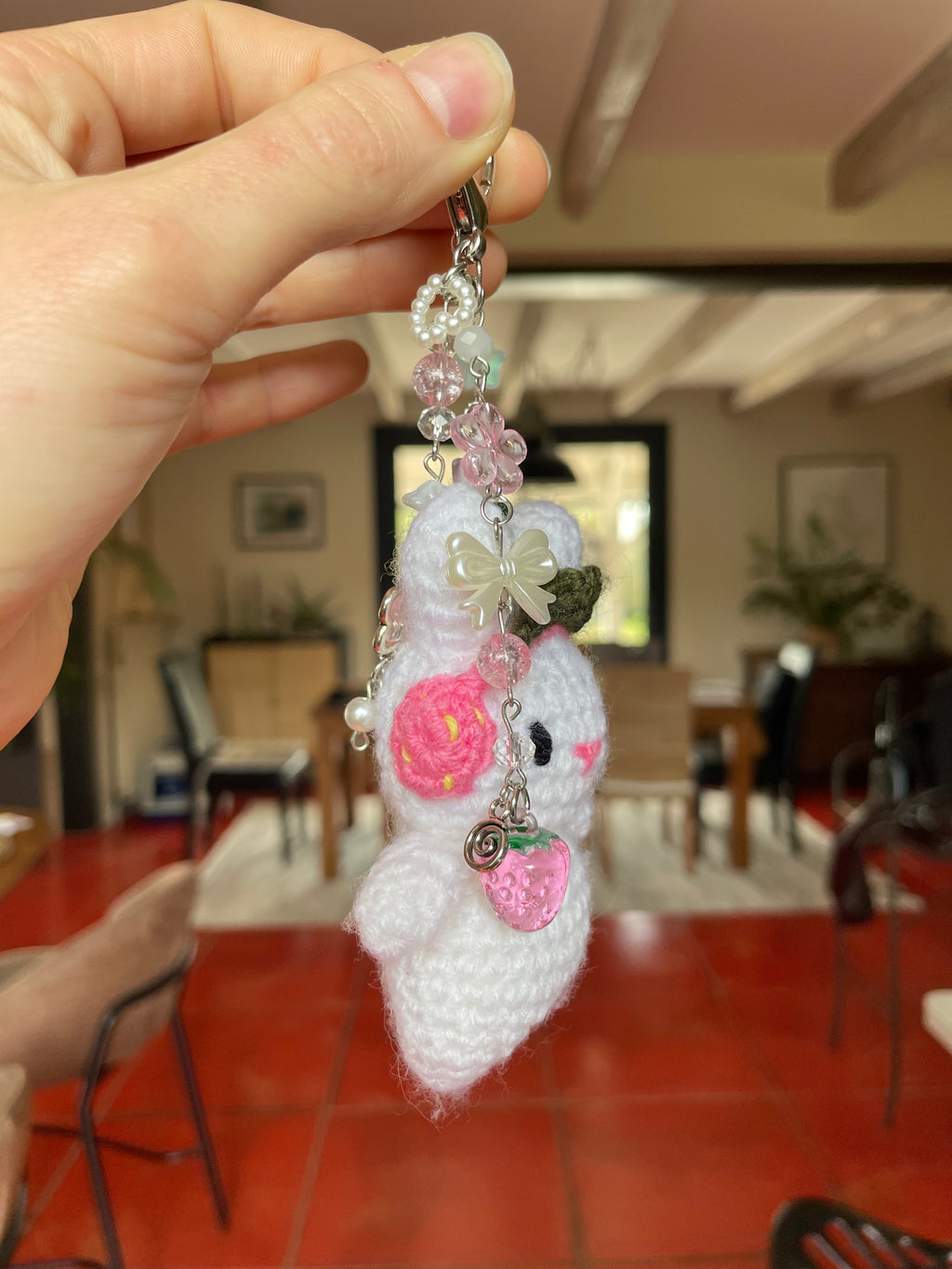 Porte-clé lapin fraise