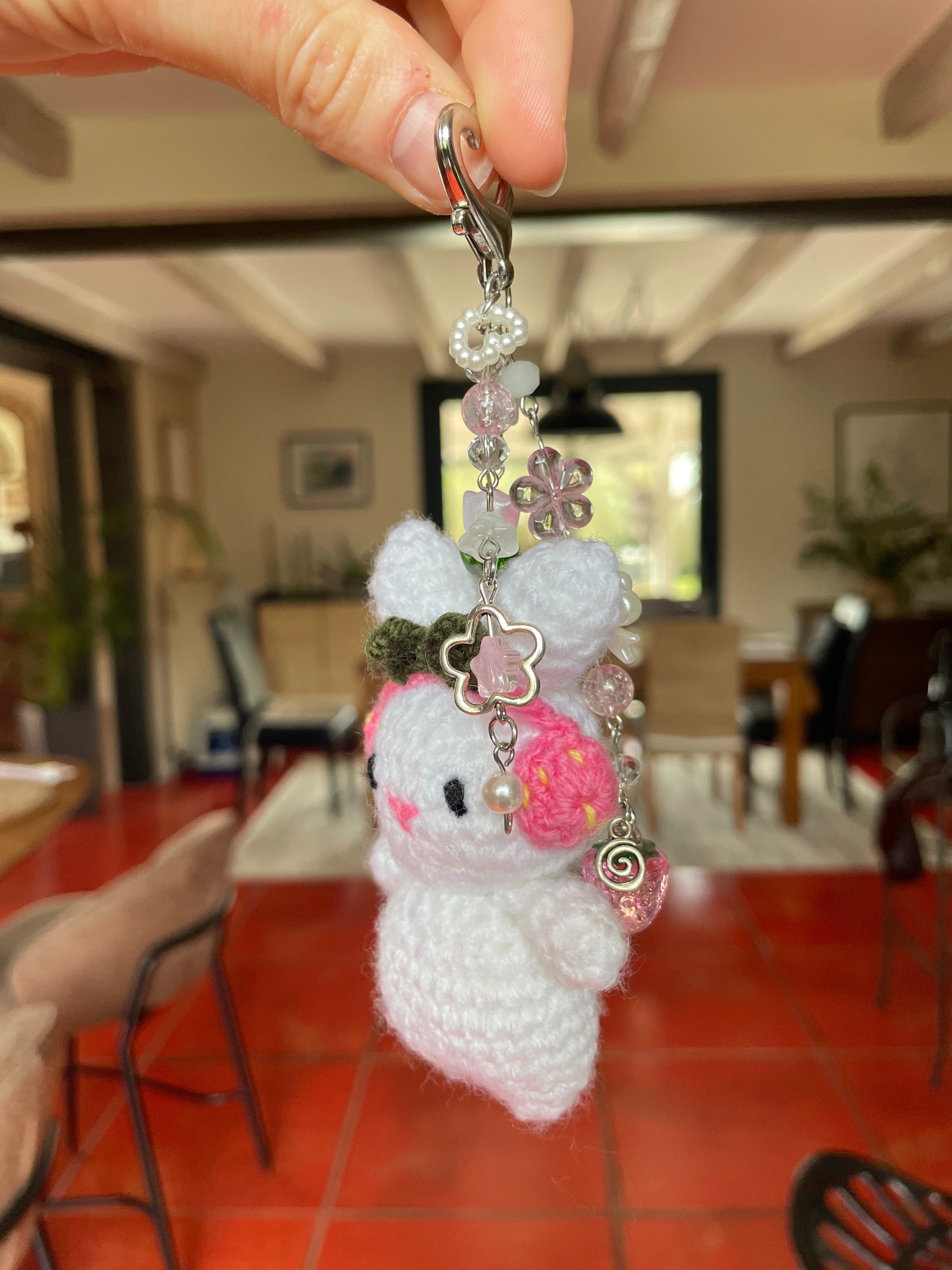 Porte-clé lapin fraise